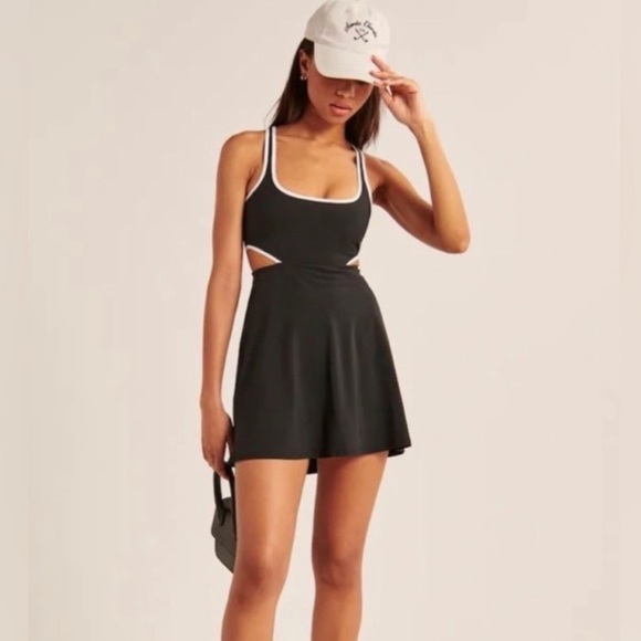 Abercrombie Exercise Dress - Picture 1 of 4